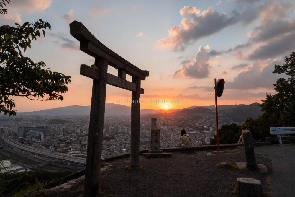 五月山秀望台の夕景