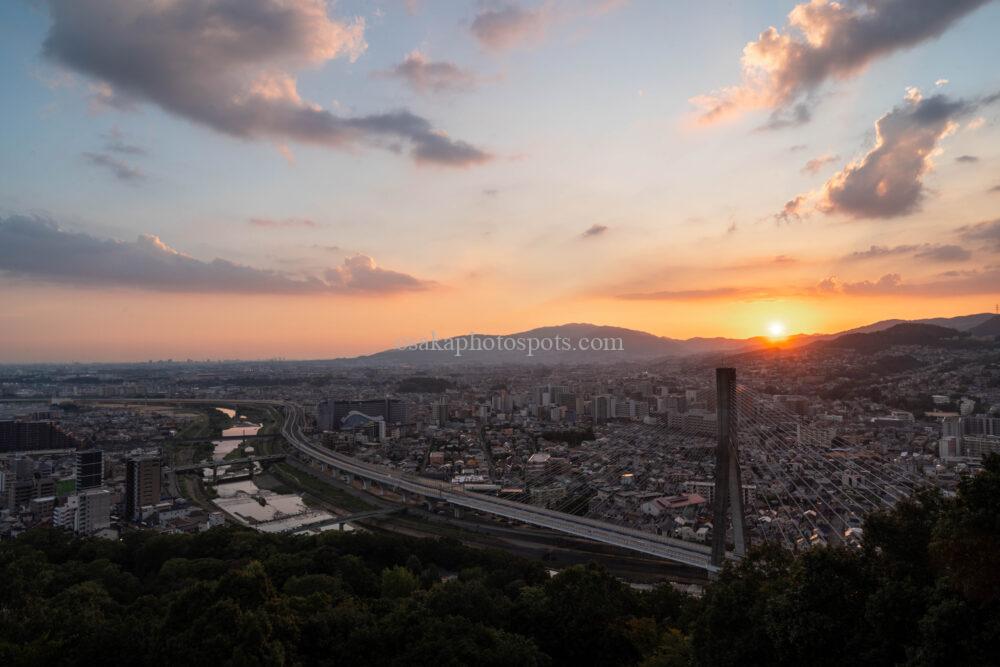 五月山秀望台の夕景