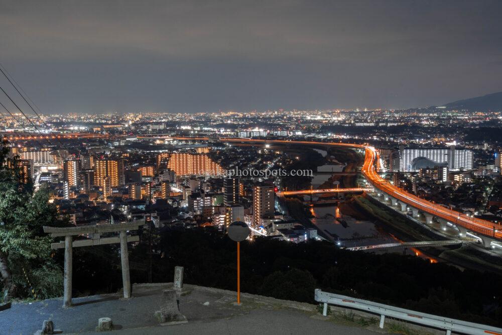 五月山秀望台の夜景