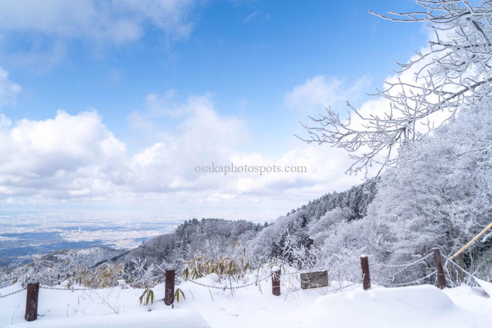 金剛山の雪景色