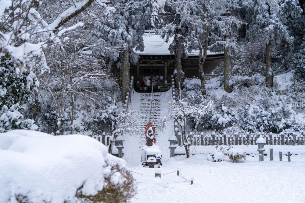 金剛山の雪景色